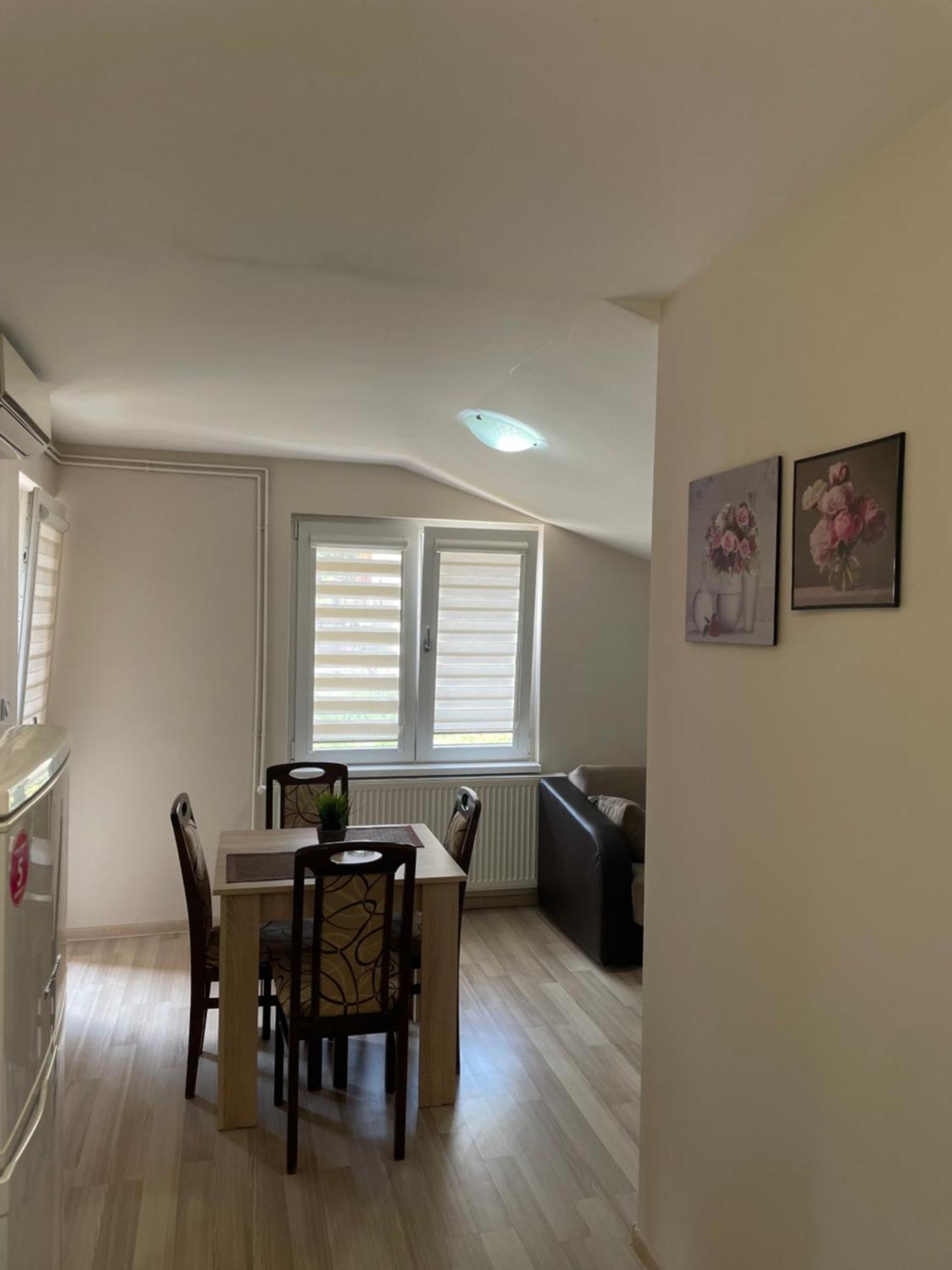 Apartmani Vrla Vladičin Han Eksteriør bilde