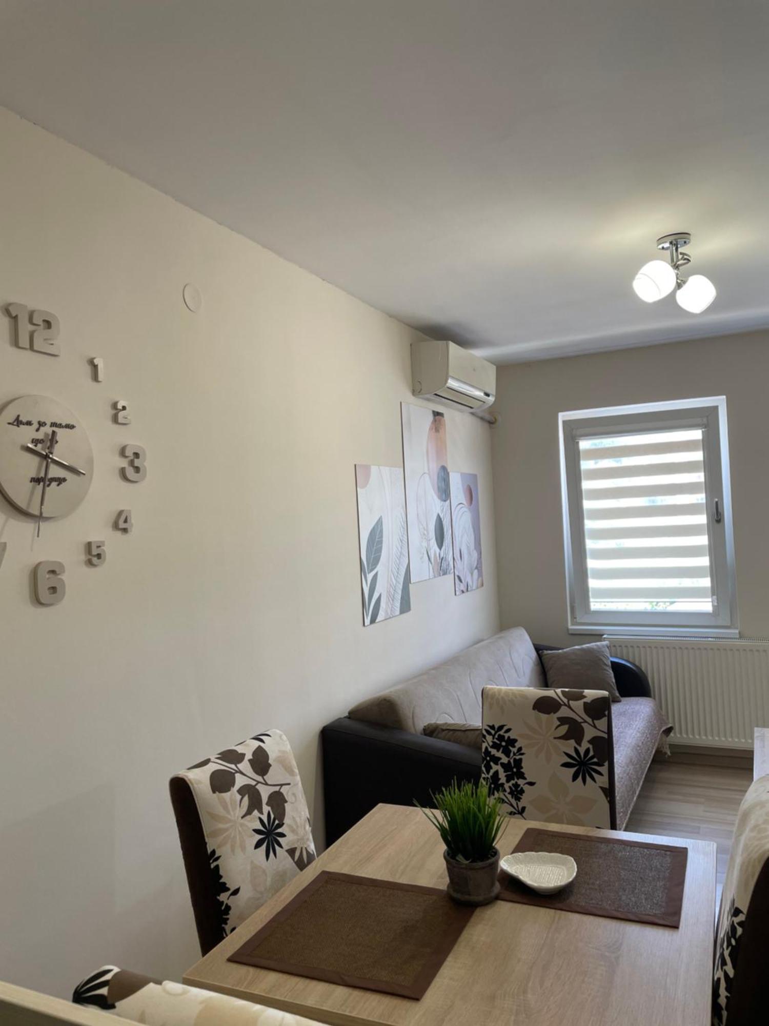 Apartmani Vrla Vladičin Han Eksteriør bilde