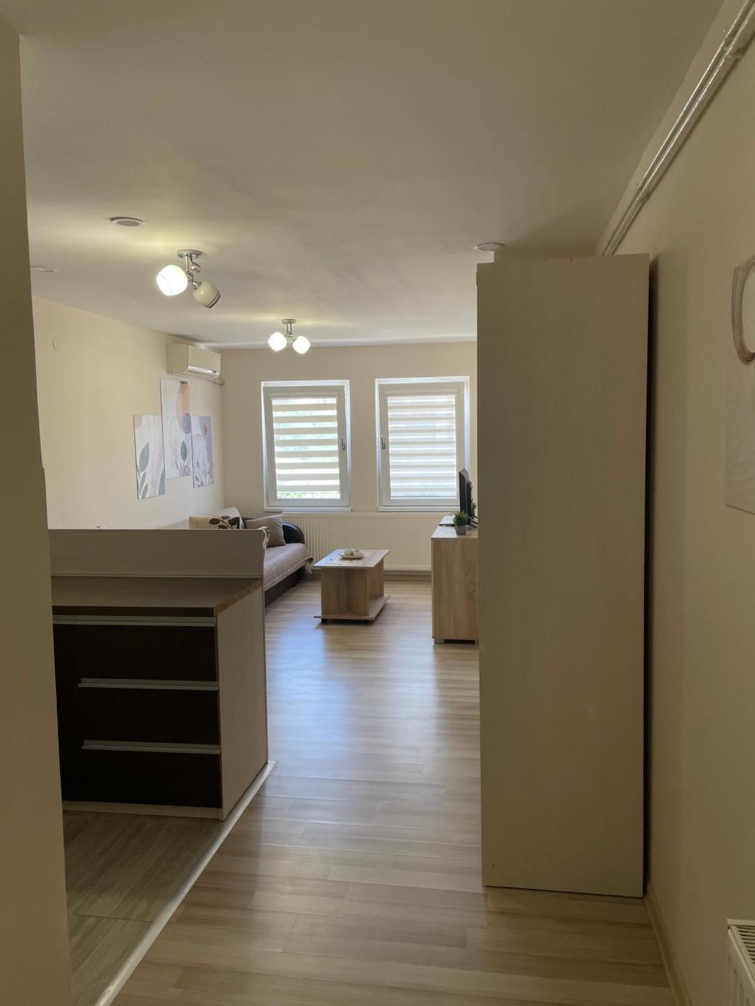Apartmani Vrla Vladičin Han Eksteriør bilde